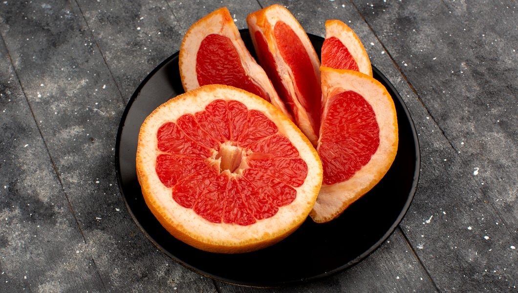 Когда грейпфрут становится врагом: обратите внимание на эти заболевания