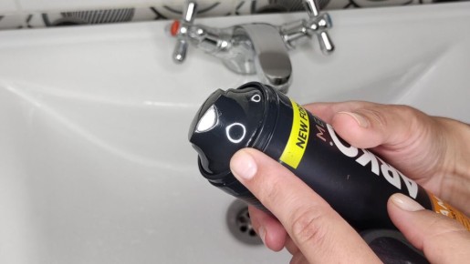 Удивительные способы использовать пену для бритья в уборке