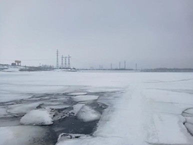 В Чайковском рыбака на льдине уносило в сторону Удмуртии