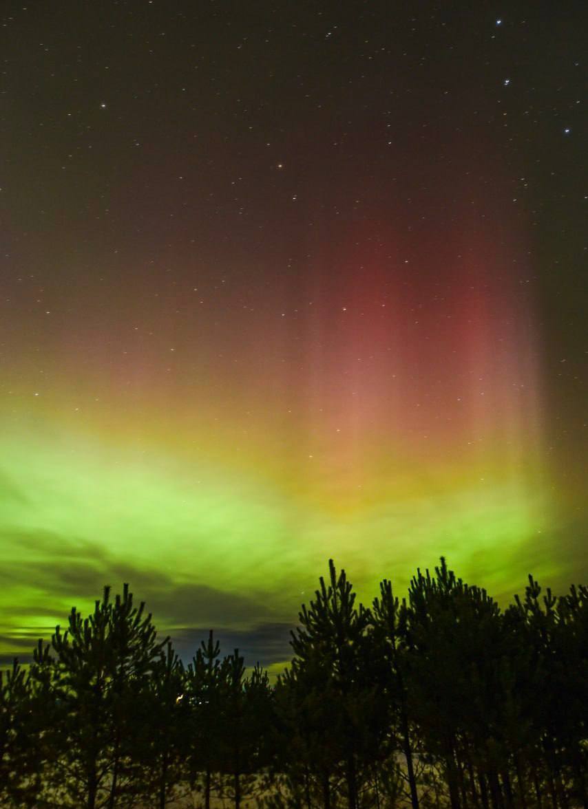 Проспали! В Удмуртии сегодня ночью можно было полюбоваться северным сиянием Проспали! В Удмуртии сегодня ночью можно было полюбоваться северным сиянием