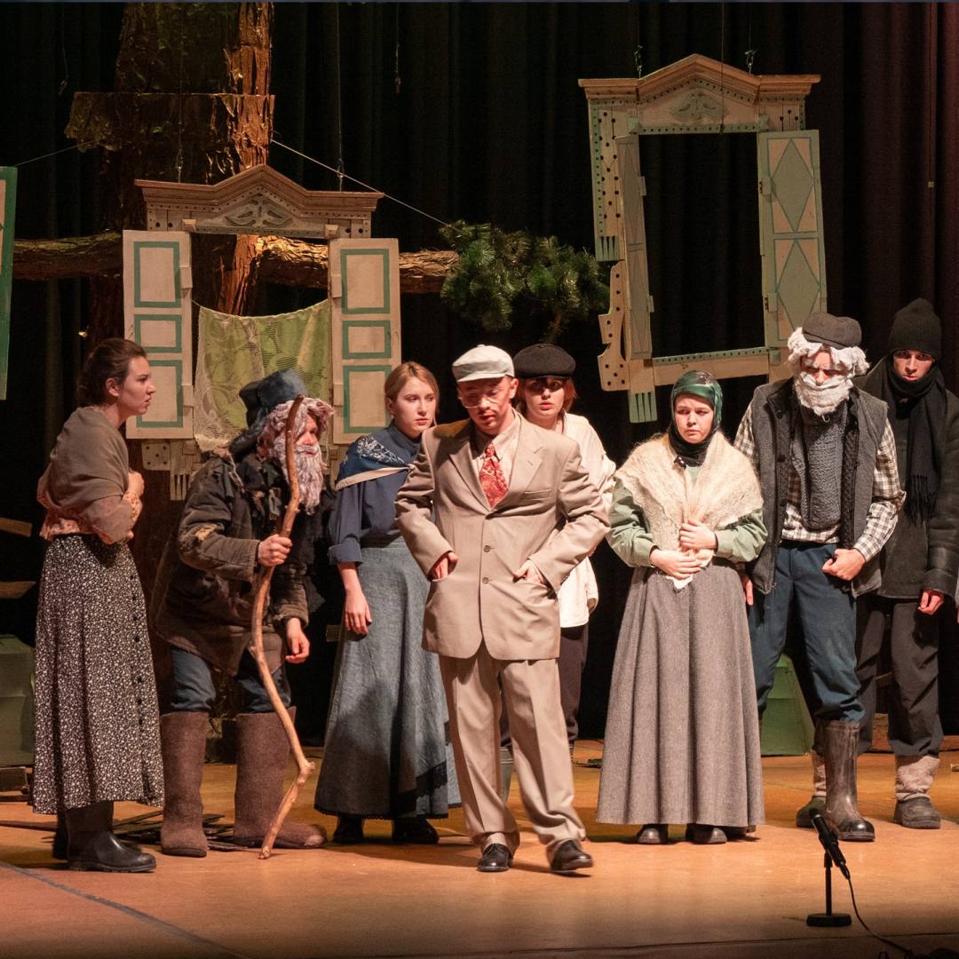 Ижевские артисты завоевали две награды на окружном этапе VII сезона фестиваля «Театральное Приволжье» Ижевские артисты завоевали две награды на окружном этапе VII сезона фестиваля «Театральное Приволжье»