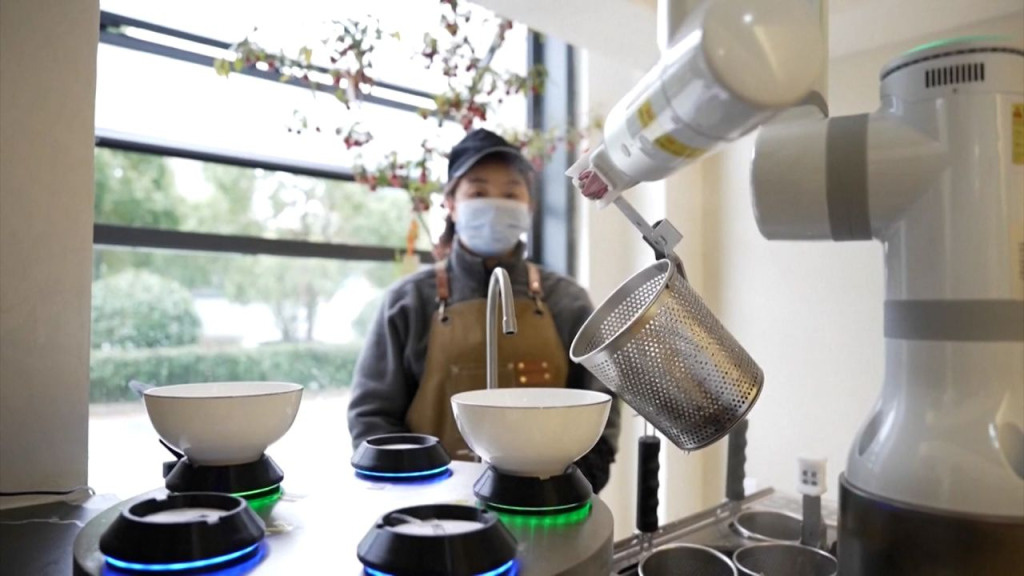 Роботы на кухне: Ресторан будущего уже в действии