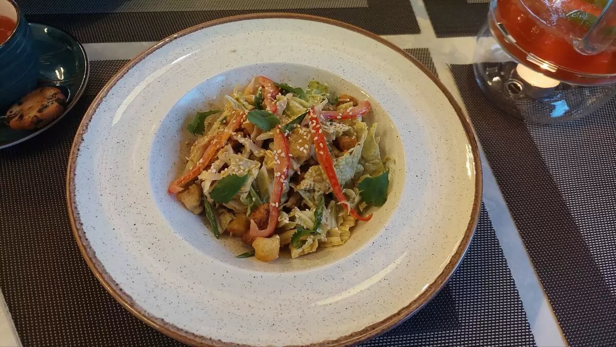 Семейное кафе «Сицилия»: вкусно, но с заботливым официантом на хвосте