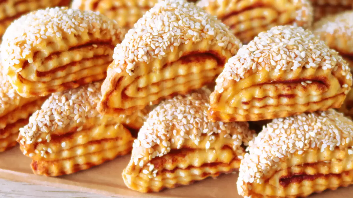 Нежное творожное печенье с корицей