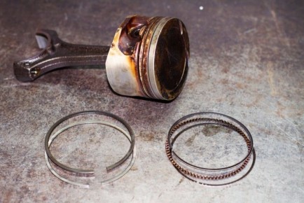 Чистка выхлопной системы автомобиля: полезные советы и рекомендации