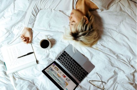 Почему кофе и чай мешают вашему сну, по мнению сомнолога