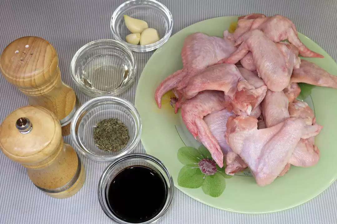 Куриные крылышки: Непревзойденный вкус из духовки