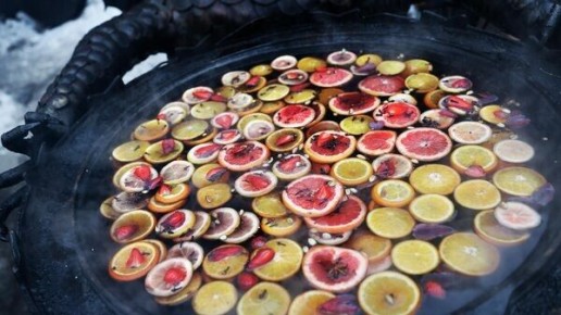 Как выбрать согревающий напиток зимой: советы эпидемиологов