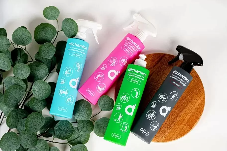 Скрытые опасности в бытовой химии: 5 компонентов, которые стоит убрать из дома