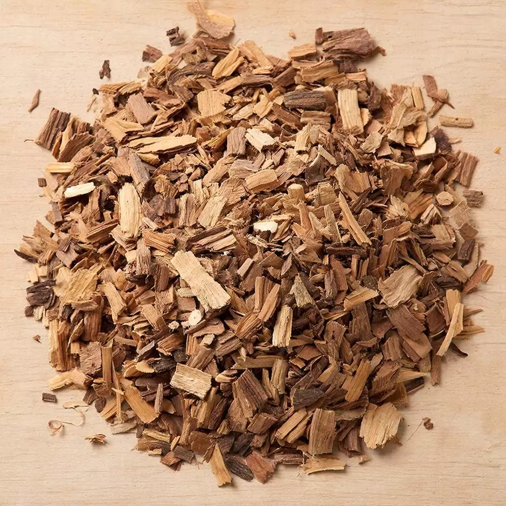 Опилки в саду: как не ошибиться с выбором мульчи