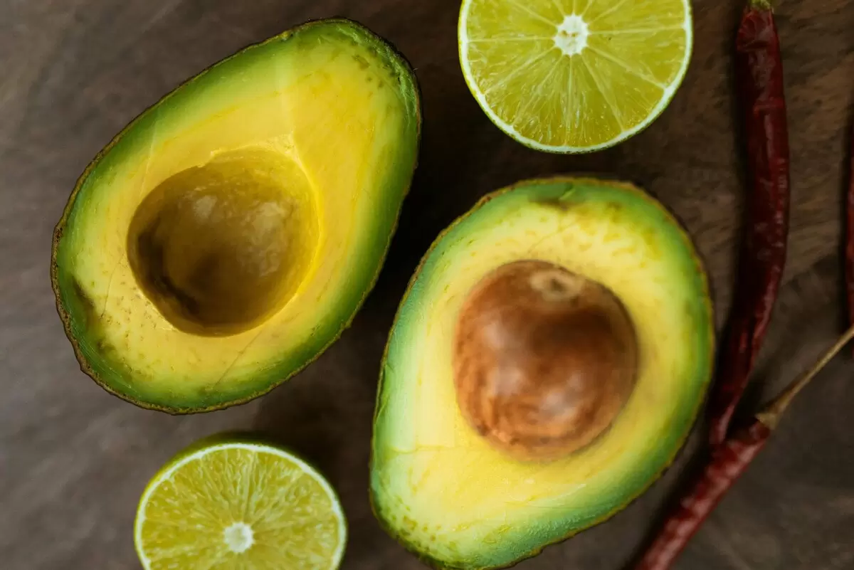 Авокадо: как этот суперфрукт помогает при диабете и его правильный выбор