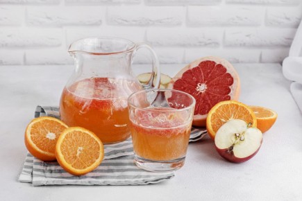 Как приготовить освежающий лимонад из апельсинов и грейпфрутов