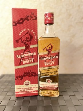 ����� Red Worker: ������ ������������� ������ Johnnie Walker
