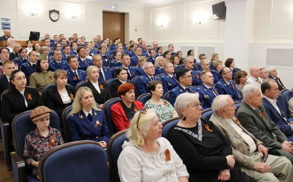 ПРОКУРАТУРОЙ УДМУРТСКОЙ РЕСПУБЛИКИ ОРГАНИЗОВАНЫ ТОРЖЕСТВЕННЫЕ МЕРОПРИЯТИЯ, ПРИУРОЧЕННЫЕ К ПРЕДСТОЯЩЕМУ ПРАЗДНОВАНИЮ ДНЯ ПОБЕДЫ ПРОКУРАТУРОЙ УДМУРТСКОЙ РЕСПУБЛИКИ ОРГАНИЗОВАНЫ ТОРЖЕСТВЕННЫЕ МЕРОПРИЯТИЯ, ПРИУРОЧЕННЫЕ К ПРЕДСТОЯЩЕМУ ПРАЗДНОВАНИЮ ДНЯ ПОБЕДЫ