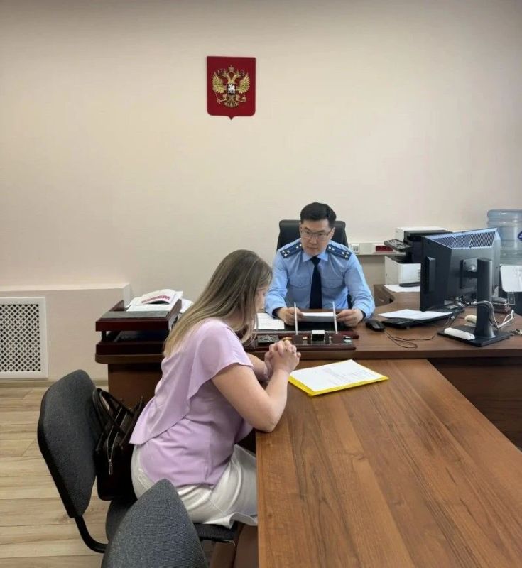 ЗАМЕСТИТЕЛЬ ПРОКУРОРА УДМУРТСКОЙ РЕСПУБЛИКИ ПРОВЁЛ ВЫЕЗДНОЙ ПРИЕМ ЖИТЕЛЕЙ УВИНСКОГО РАЙОНА ЗАМЕСТИТЕЛЬ ПРОКУРОРА УДМУРТСКОЙ РЕСПУБЛИКИ ПРОВЁЛ ВЫЕЗДНОЙ ПРИЕМ ЖИТЕЛЕЙ УВИНСКОГО РАЙОНА