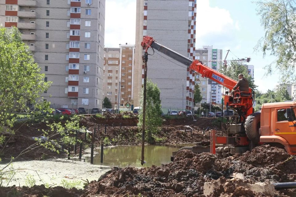 Продолжается благоустройство Ива-парка Продолжается благоустройство Ива-парка