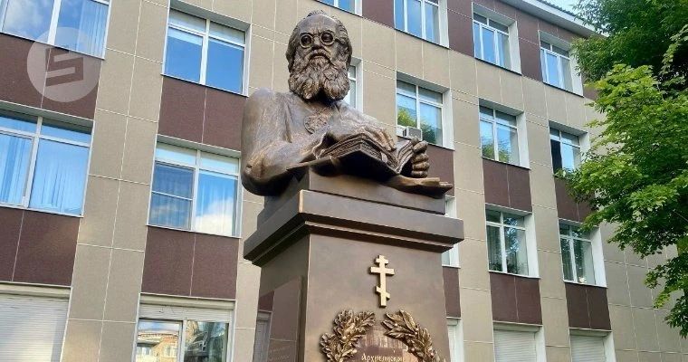 У нового памятника Луки Крымского в Ижевске проведут первый молебен
