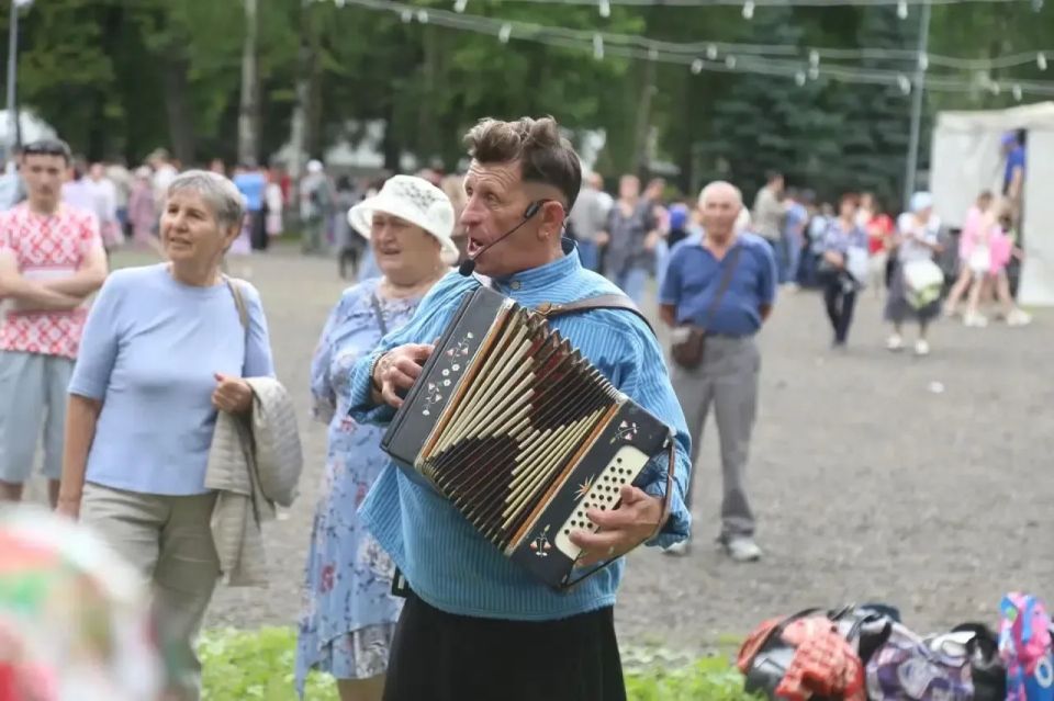 Самобытный удмуртский праздник «Ижкар Гербер» прошёл в День города в парке Космонавтов Самобытный удмуртский праздник «Ижкар Гербер» прошёл в День города в парке Космонавтов