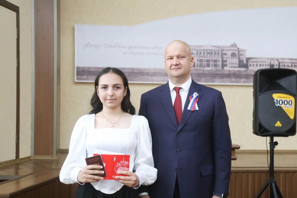 Праздничные мероприятия Дня города продолжились в здании муниципалитета Праздничные мероприятия Дня города продолжились в здании муниципалитета