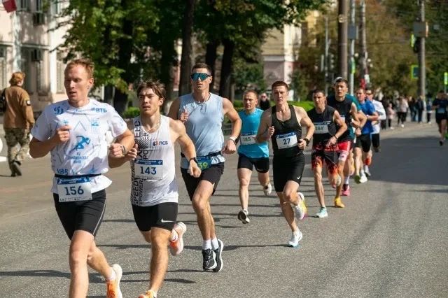 Напоминаем, 13 июня с 8:00 до 15:00 движение транспорта в центральном квадрате Ижевска будет ограничено в связи с проведением Всероссийских соревнований «Динамовская миля»