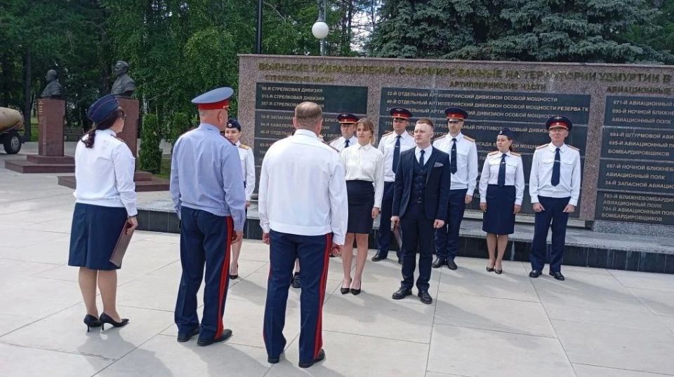 В преддверии Дня России в следственном управлении СК России по Удмуртской Республике состоялась церемония принятия Присяги молодыми сотрудниками В преддверии Дня России в следственном управлении СК России по Удмуртской Республике состоялась церемония принятия Присяги молодыми сотрудниками