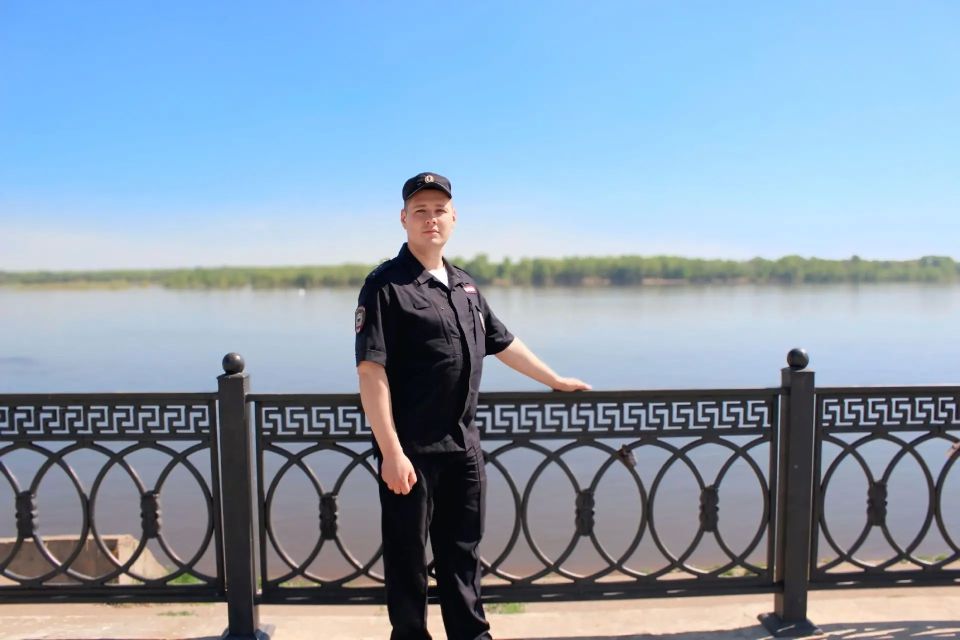 В Удмуртии участковый уполномоченный полиции был выбран «Человеком года города Сарапула» В Удмуртии участковый уполномоченный полиции был выбран «Человеком года города Сарапула»