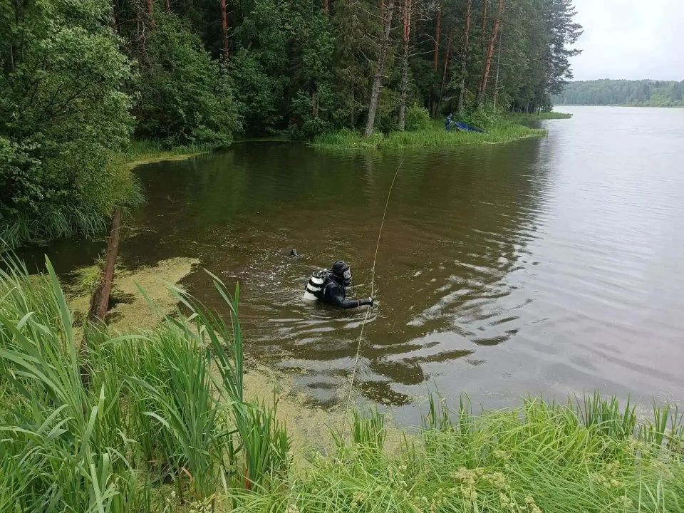 Восьмой погибший на воде в Удмуртии: водолазы подняли тело из пруда в Красногорском районе Восьмой погибший на воде в Удмуртии: водолазы подняли тело из пруда в Красногорском районе