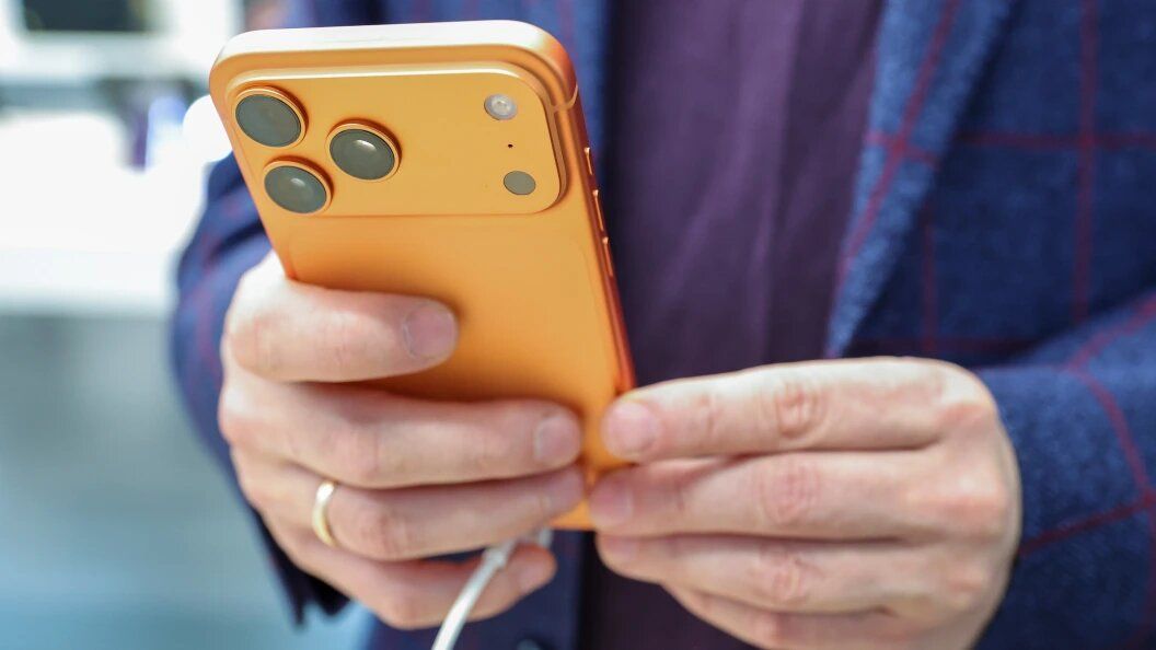 Apple использует соли для борьбы с царапинами на iPhone 17 Pro