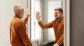 Ученый поделился секретом омоложения: что происходит за завтраком?