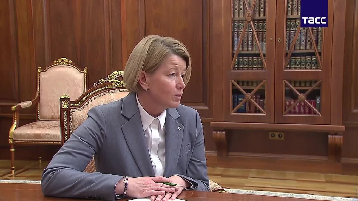 Видео рабочей встречи Владимира Путина с Ольгой Абрамовой