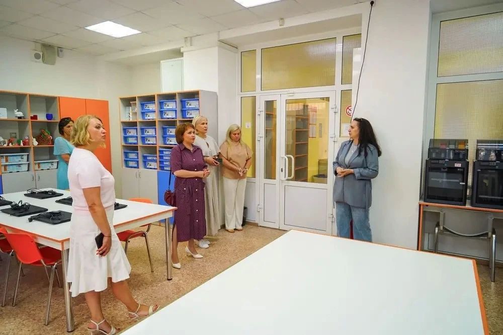7 августа в ИТ-лицее № 24 Ижевска проверили готовность к учебному году 7 августа в ИТ-лицее № 24 Ижевска проверили готовность к учебному году