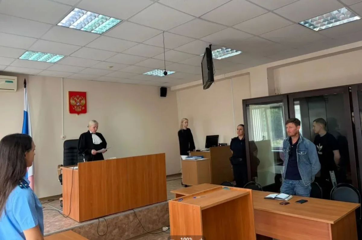 Суд огласил приговор троим молодым людям и девушке из Ижевска за разбойное нападение на вдову участника СВО