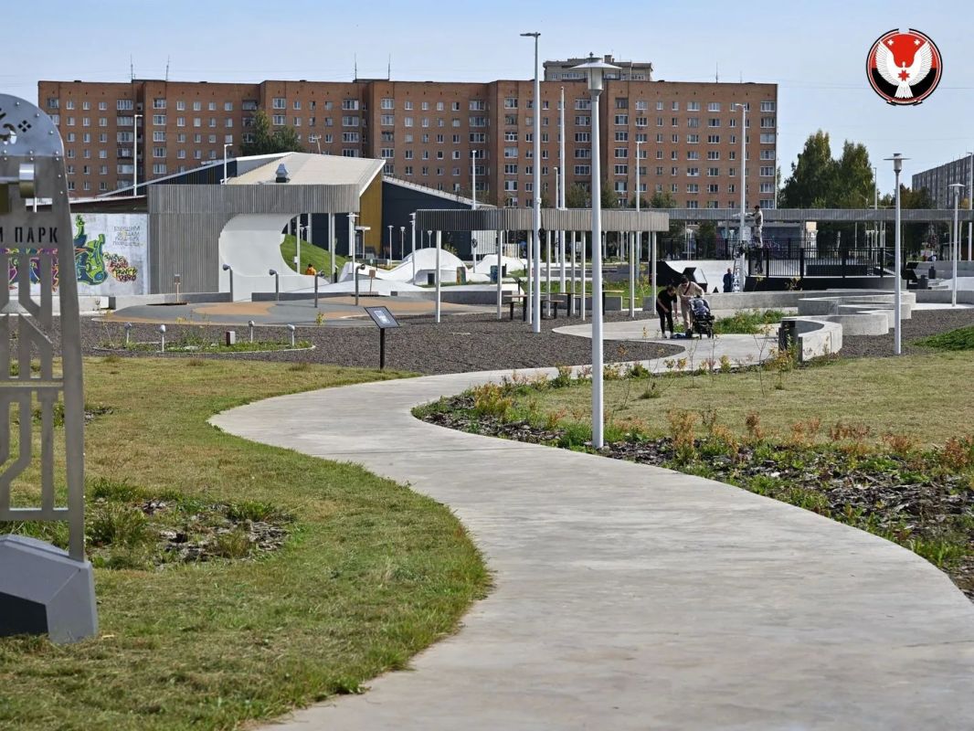 За посетителями нового экстрим-парка «Сингурт» в Глазове надо смотреть во все глаза) За посетителями нового экстрим-парка «Сингурт» в Глазове надо смотреть во все глаза)
