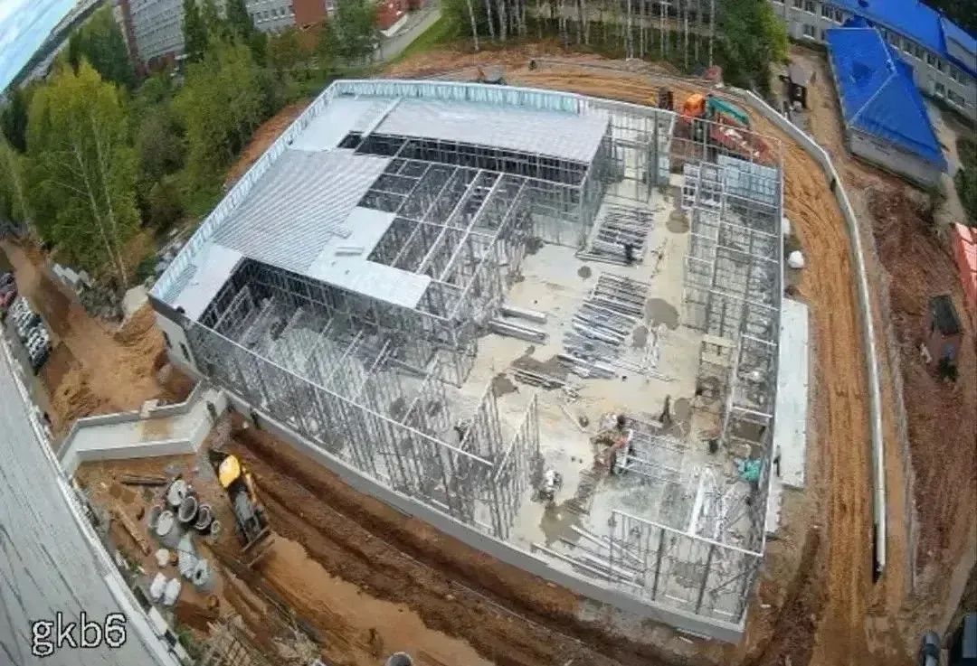 Экстренным пациентам - новое приемное отделение Экстренным пациентам - новое приемное отделение