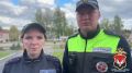 В Якшур-Бодьинском районе Удмуртии инспекторы ДПС помогли водителю и пожилым пассажирам сломанного автомобиля