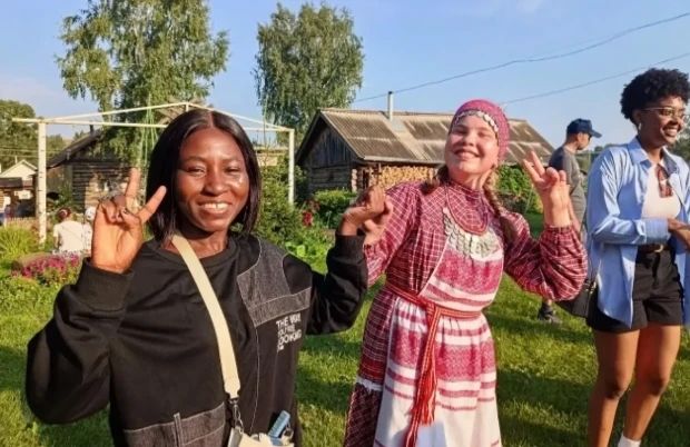 В Киясовском районе Удмуртии, примерно в 60 км от Ижевска, стоит деревня с певучим названием Карамас-Пельга