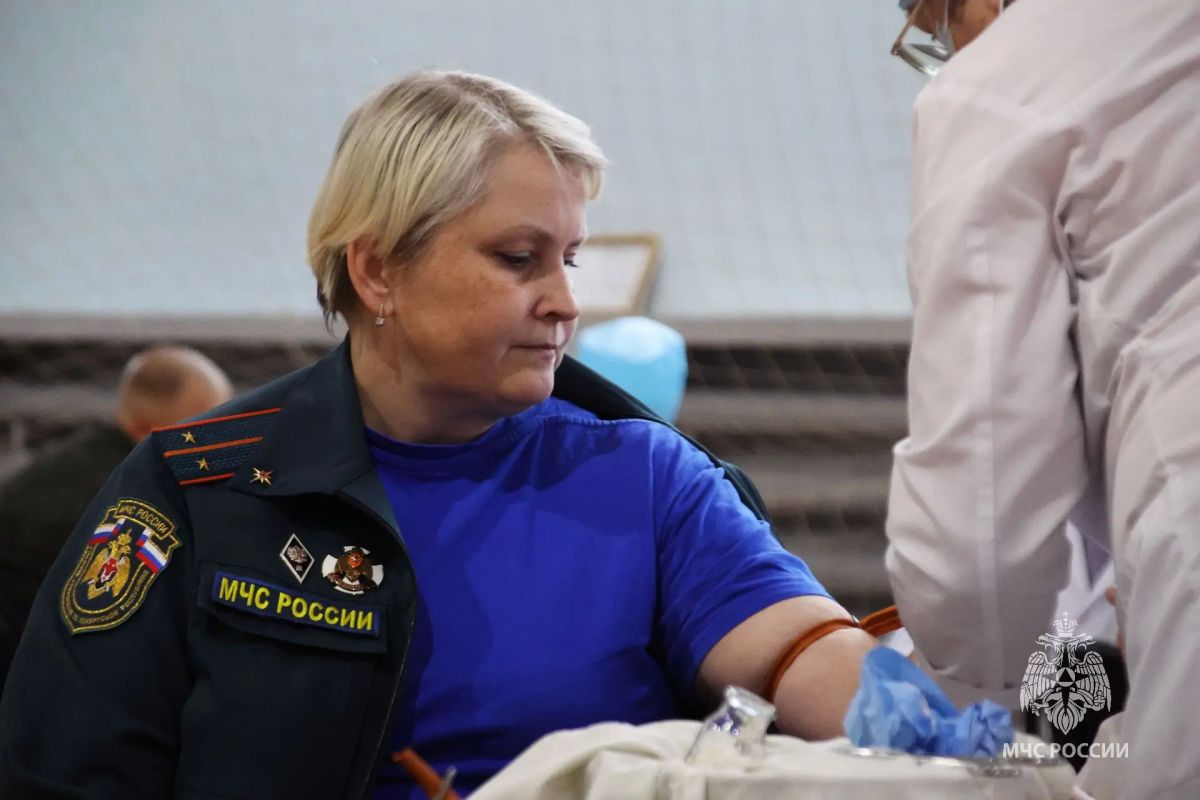 В Удмуртии более 70 сотрудников МЧС России приняли участие в донации В Удмуртии более 70 сотрудников МЧС России приняли участие в донации