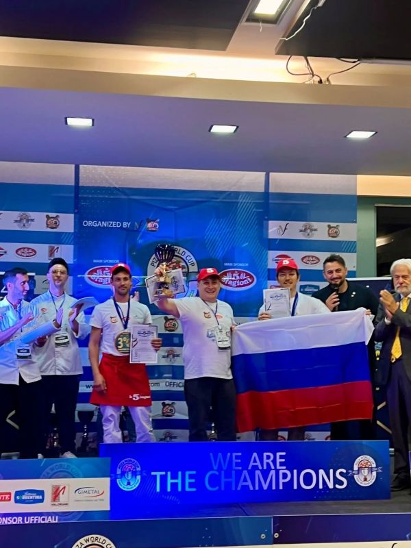 Пиццайоло из Ижевска Егор Булдаков выиграл Чемпионат мира по приготовлению пиццы (18+)
