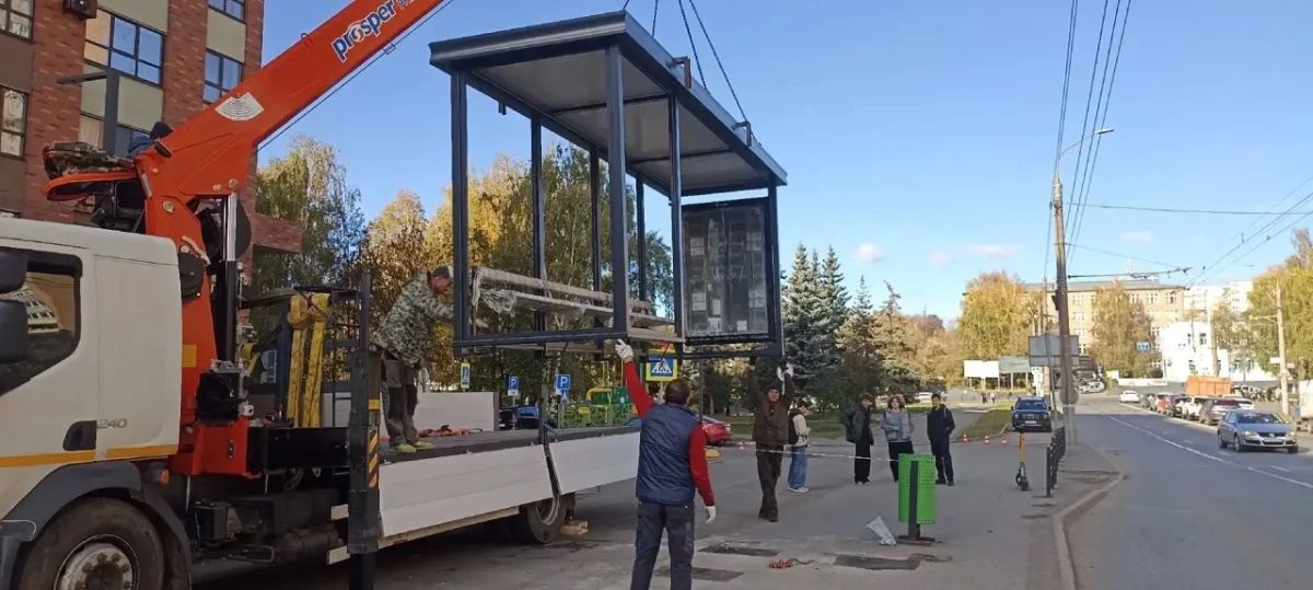 В Ижевске обновляют остановки В Ижевске обновляют остановки