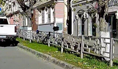 Ижевчане попросили мэра разобраться с «уродливыми» ограждениями в центре города